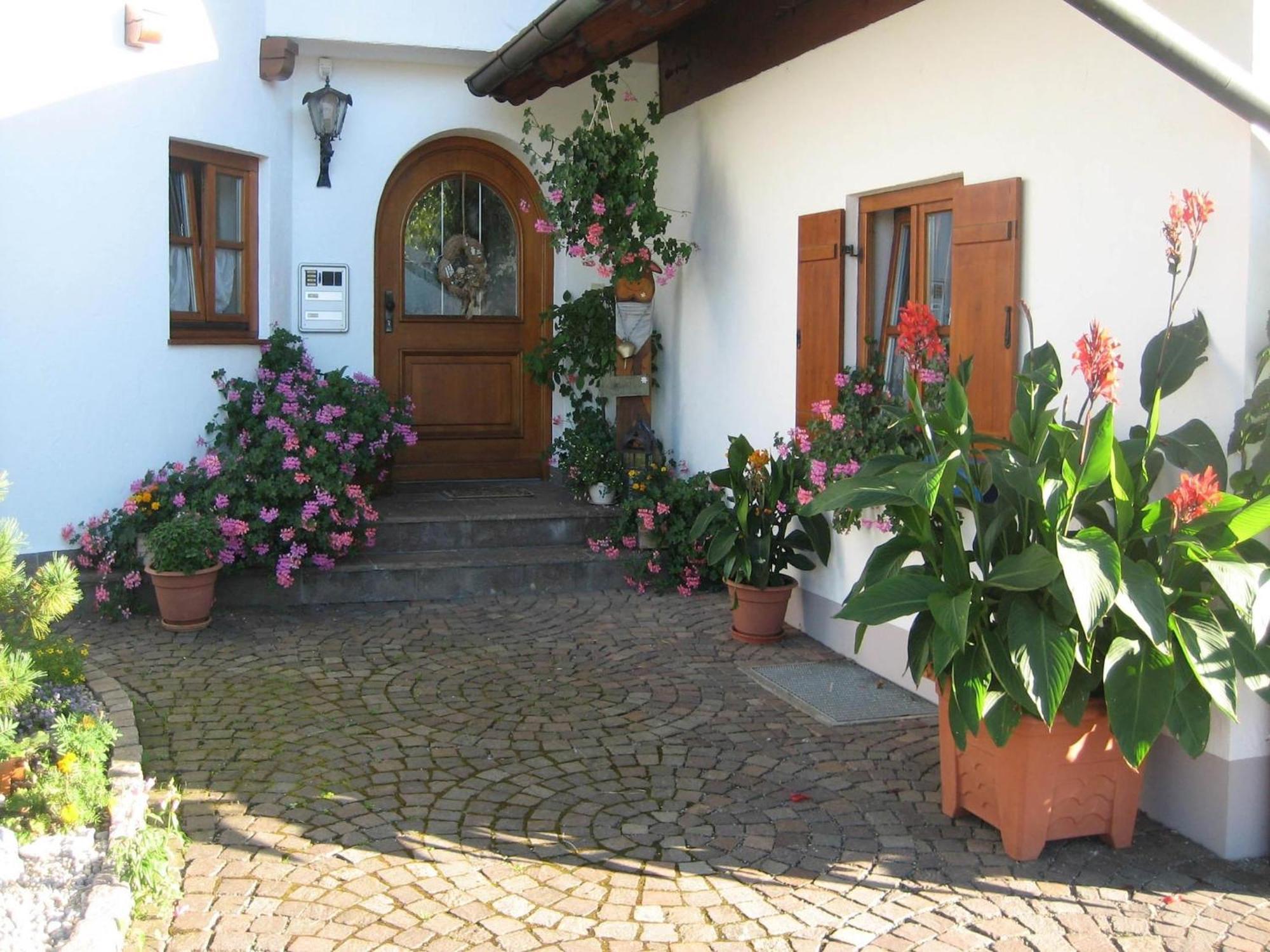Apartment In The Allg U With View Of The Bavarian Alps Bernbeuren Dış mekan fotoğraf